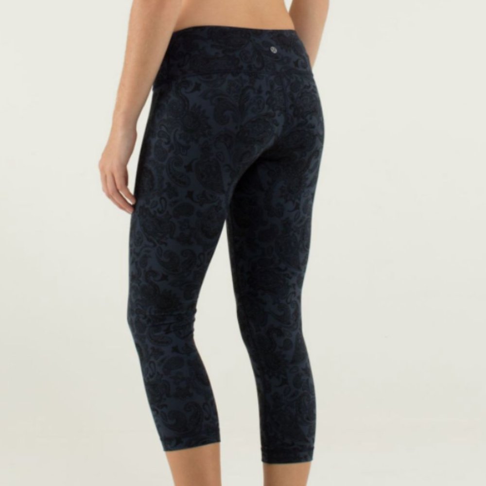 Lululemon Wunder Under Crop